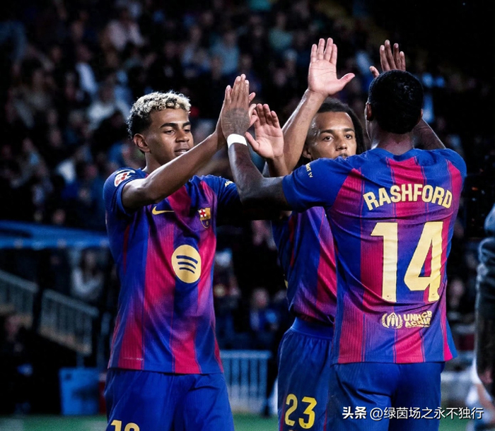 巴萨面临关键抉择：租借球员买断引热议