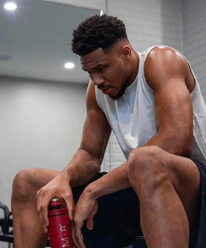 字母哥或成今夏交易焦点 雄鹿困境难解未来