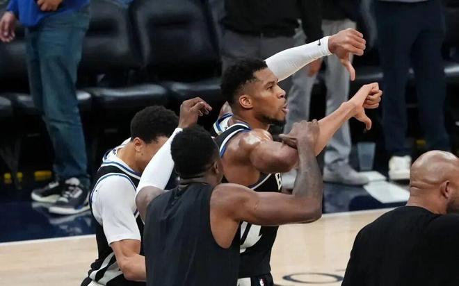 字母哥或成今夏交易焦点 雄鹿困境难解未来