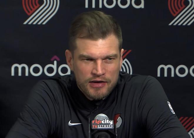 开拓者加时惜败掘金 斯普